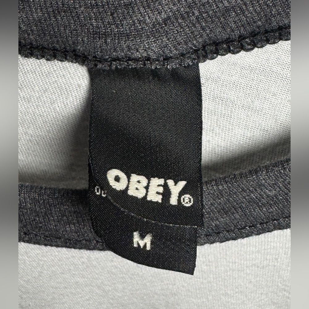 Vintage Obey Baseball Shirt Women’s Medium Made in USA - Picture 3 of 5